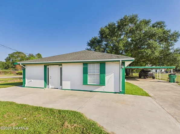 2437 Peach Bloom Hwy, Church Pt, LA 70525