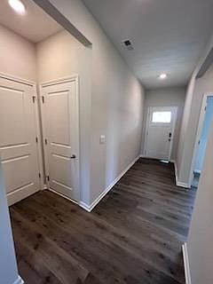 3rd image of 1713 Parkfield Way