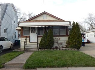 2714 Cleveland Ave, Niagara Falls, NY 14305