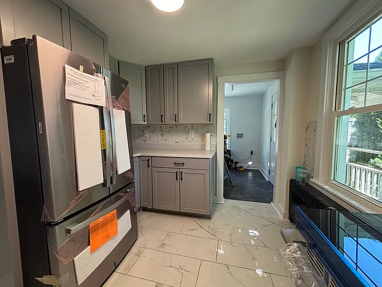 888 Walnut St — Photo 18