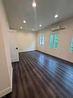 5th image of 921 N West Knoll Dr #923.50