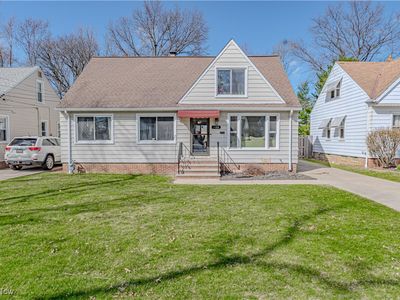 11926 Woodview Blvd, Parma Heights, OH, 44130