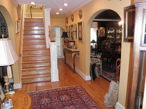 2nd image of 3317 Orlando St