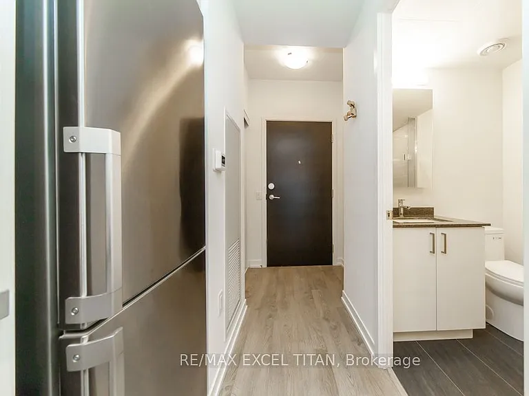8868 Yonge St #602-E — Photo 19
