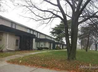 30107 Lorraine Ave UNIT 3, Warren, MI 48093