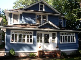 18 Oak Grove Rd, Caldwell, NJ 07006