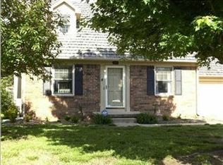 1710 S Red Oaks St, Wichita, KS 67207