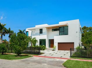 4425 Adams Ave, Miami Beach, FL 33140