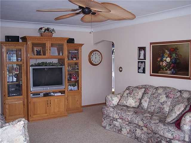 2nd image of 3214 N Eastmoreland Dr