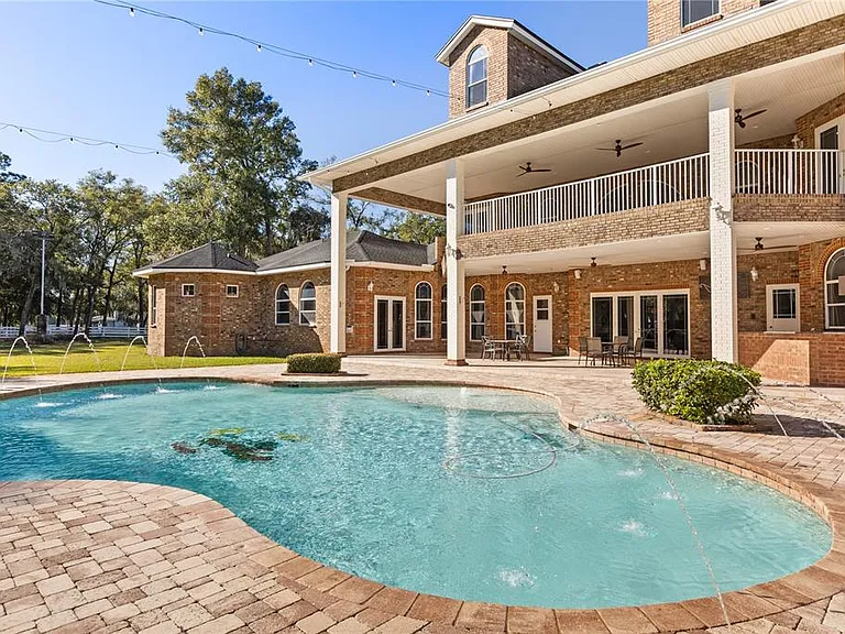 1501 Lake Markham Rd — Photo 52