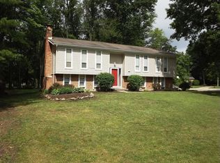 3607 Maplewood Dr, Amelia, OH 45102