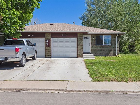 2nd image of 912 Kelly Pl #912