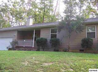 3129 Autumn Oaks Cir, Kodak, TN 37764