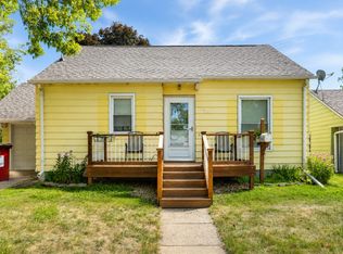 1916 6th St, Perry, IA 50220