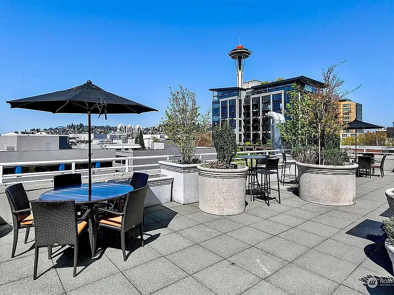 Terrace on 7th Floor