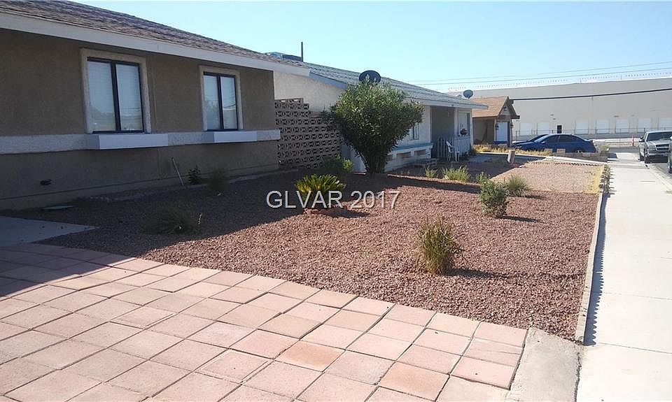 2nd image of 3636 Longfellow St #0