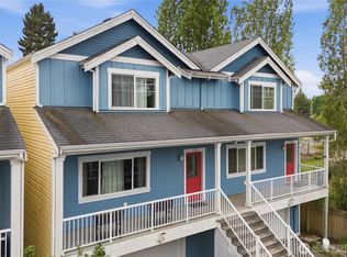 3984 Thimbleberry Pl SE, Pt Orchard, WA 98366