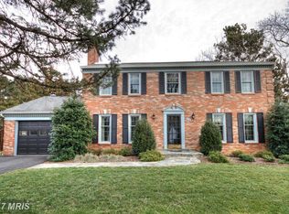 4118 Bennett Dr, Annandale, VA 22003