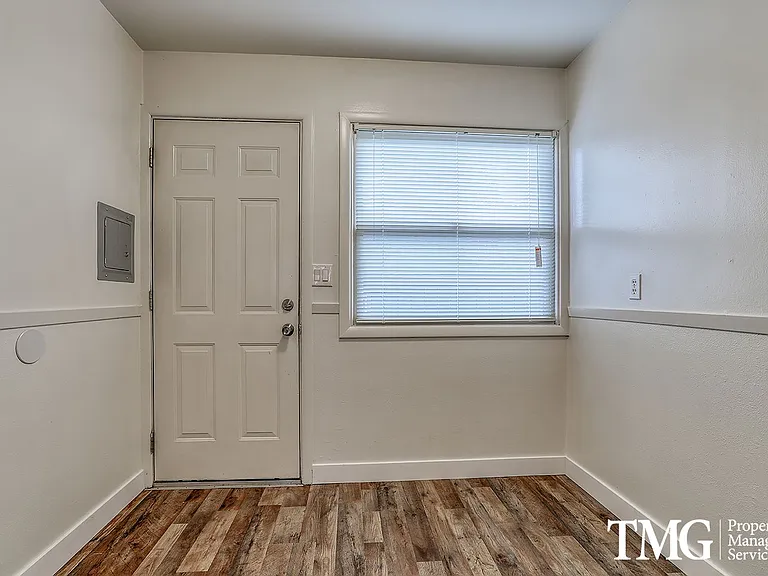 3010 SE 35th Ave — Photo 9
