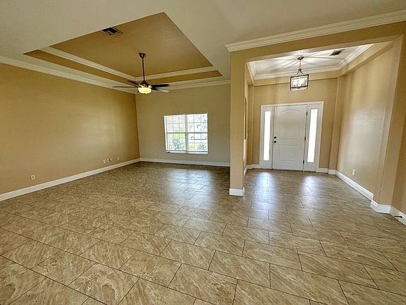4th image of 4117 SW Baturro St