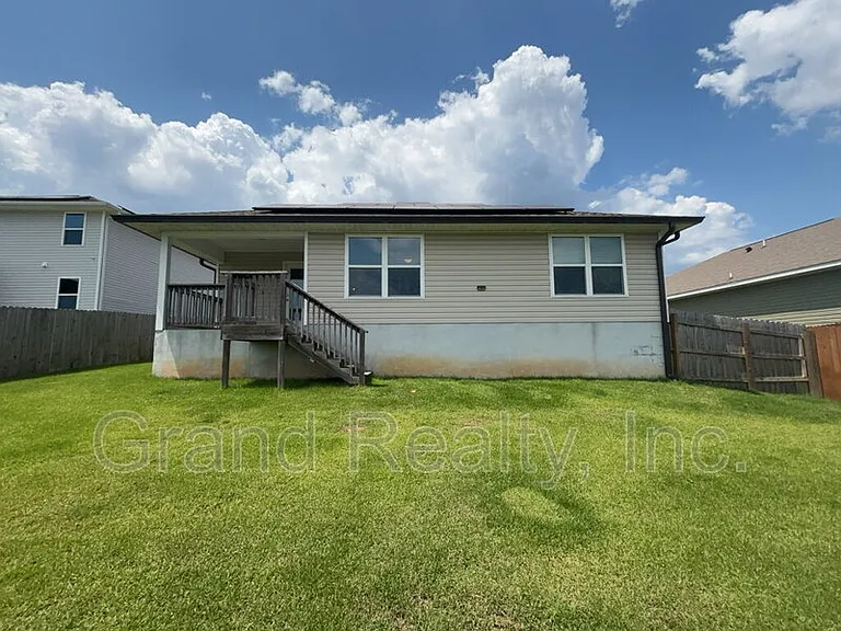 5583 Guinevere Ln — Photo 22