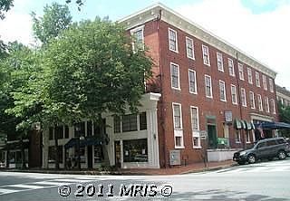 1st image of 725 Caroline St