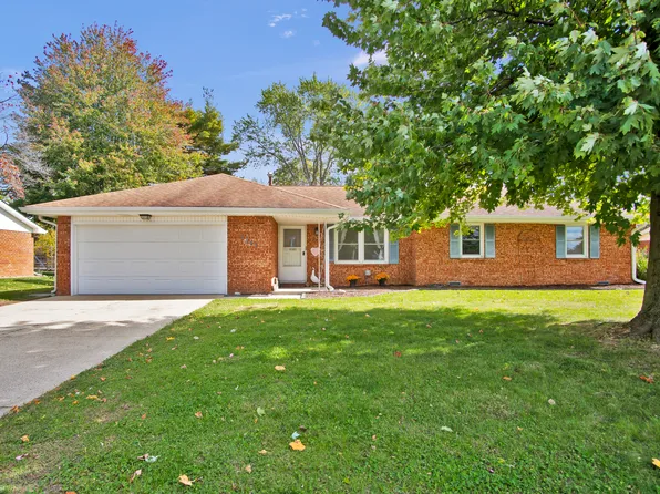 2745 Flintwood Dr, Columbus, IN 47203