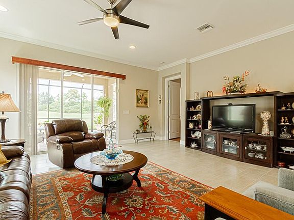 4th image of 10384 Materita Dr