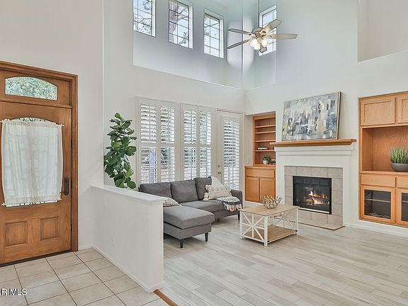 3rd image of 43 Greenmeadow Dr