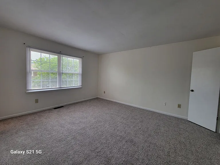 1563 Jameson Dr — Photo 20