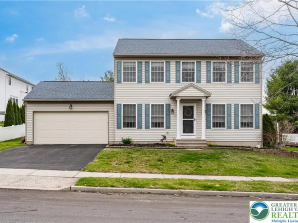 2652 Thistle Rd, Macungie, PA 18062