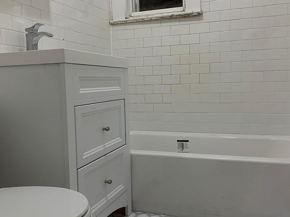 2nd image of 3348 96th St