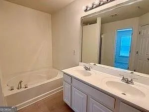 6243 Sawtooth Oak Ct SE — Photo 41
