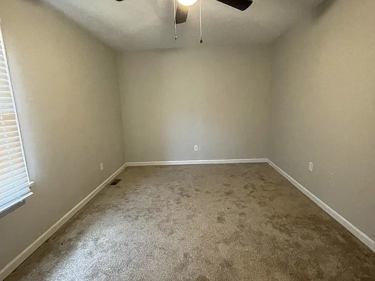 133 E Vail Dr — Photo 9