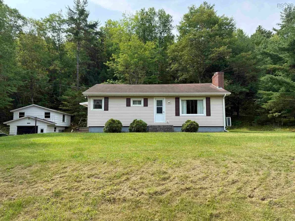 83 Lower Branch Rd, Lower Branch, NS B4V 4M4