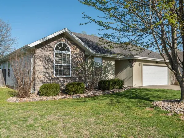 779 N White Rock Avenue, Republic, MO 65738