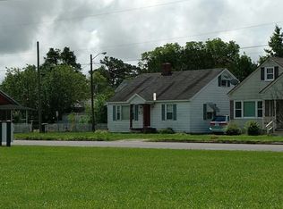 801 W Elizabeth St, Elizabeth City, NC 27909