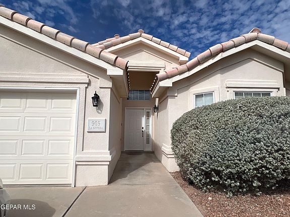 2nd image of 905 La Gotera Pl