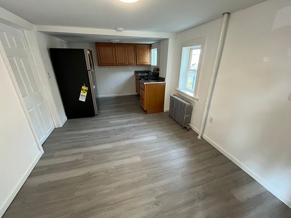 1st image of 13 Church St #6