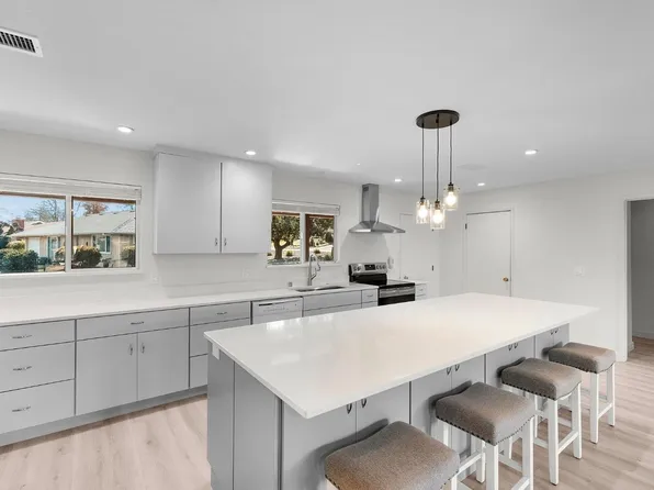 1 Glengreen Street, Santa Rosa, CA 95409