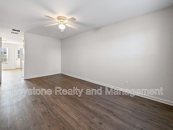 2nd image of 3300C Royster Ln