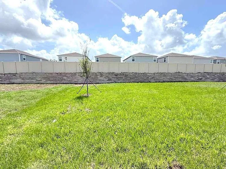 11357 Brae Way — Photo 31