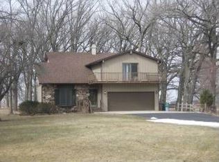 9901 Forest Ln, Union, IL 60180