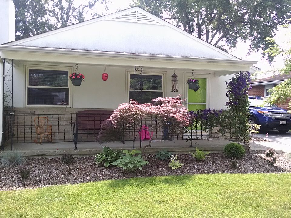 1st image of 3728 Dorothy Dr