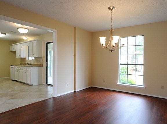 4th image of 156 Richter Ln