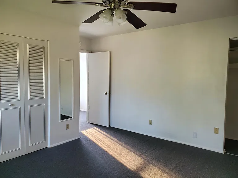3657 Kenbrooke Ct — Photo 11