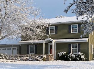 937 Clearview Ave, Ephrata, PA 17522
