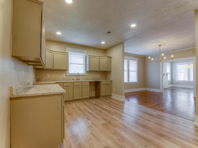 869 Garland St — Photo 9