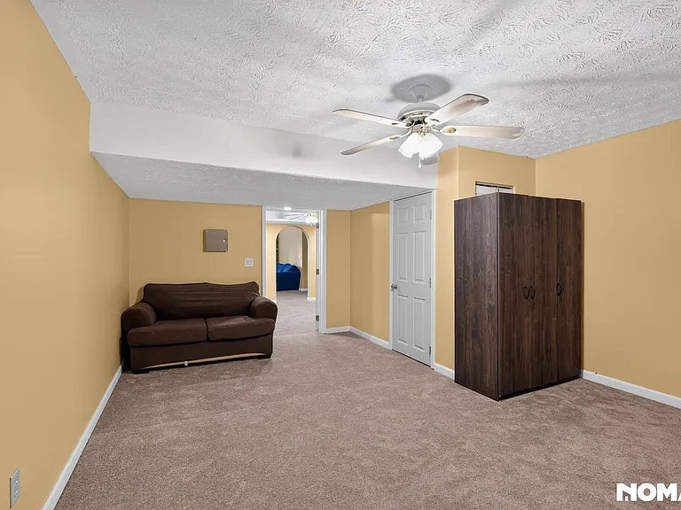 718 Malvern Blvd — Photo 17