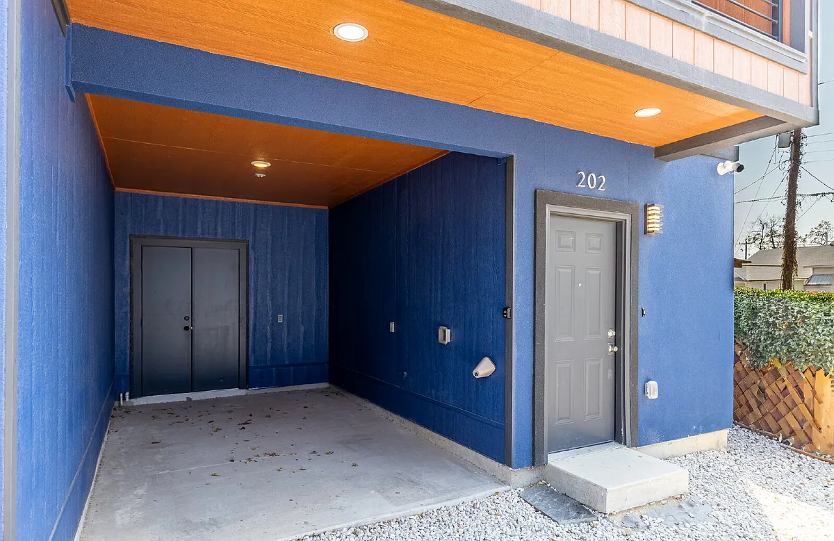 Building Photo - 118 Shenandoah St #202